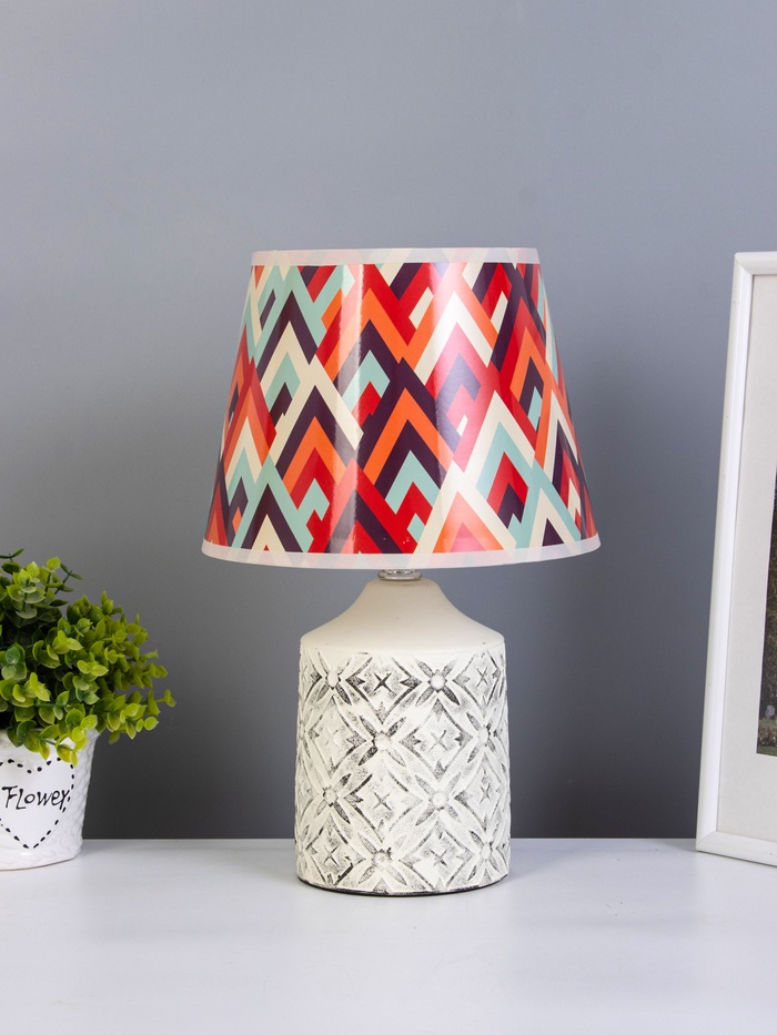 Настольная лампа «Ассанти» Е14 40 Вт бело-серый RISALUX