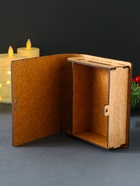 Копилка-книга для денег«Новогодних чудес», купюр, монет, 14×12×5 см - Фото 7