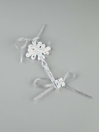 Пакет подарочный «Новогодний подарок», тиснение, с ёлочной игрушкой, 31 х 40 х 11 см - фото 61083501