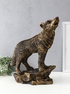 Фигура полистоун «Волк на скале», 50×37×22 см, под бронзу - Фото 1