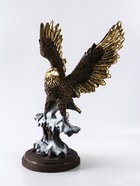 Фигура полистоун «Орёл на охоте», 68×49×39 см, под бронзу - фото 58048101