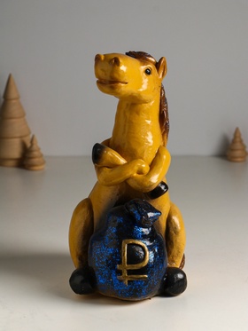 Копилка для денег «Лошадь с мешком», гипс, 12×17×24 см, коричневый