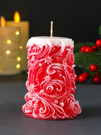 Свеча новогодняя столбик «Резная», красный,10×7.5×7 см