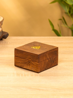 Шкатулка «Трикветр», 10×10×6 см, дерево шишам