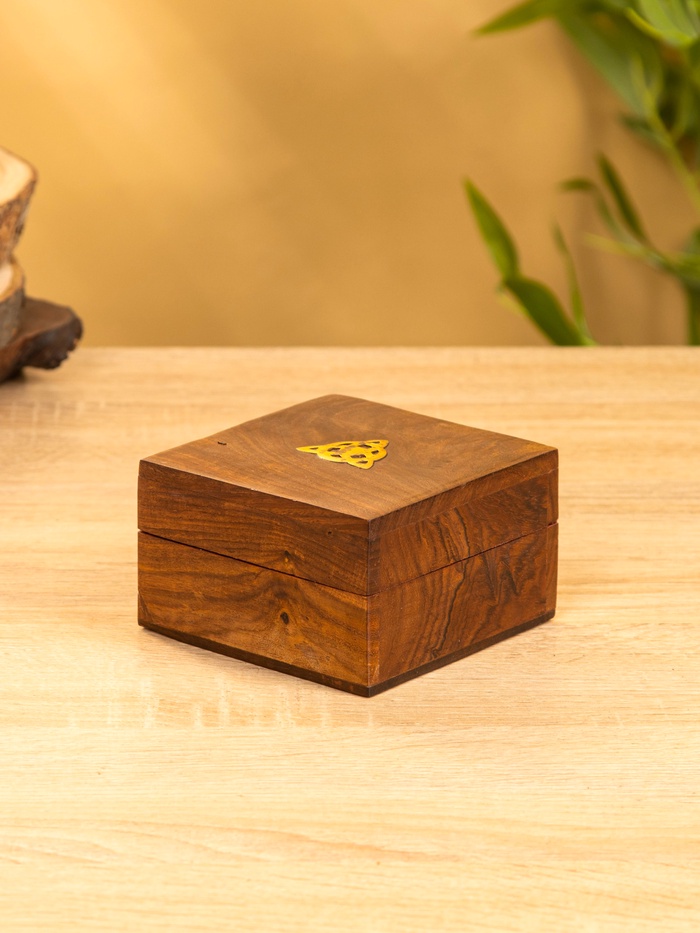 Шкатулка «Трикветр», 10×10×6 см, дерево шишам - Фото 1