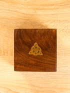 Шкатулка «Трикветр», 10×10×6 см, дерево шишам - фото 809251267