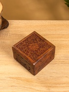 Шкатулка резная, 10×10×6 см, дерево шишам - фото 809251288