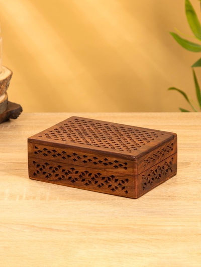Шкатулка резная «Холи», 18×13×6 см, дерево шишам