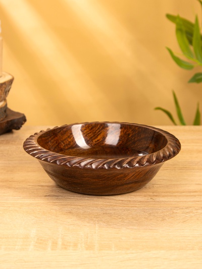 Чаша «Тарталетка», 18×18×5 см, дерево шишам