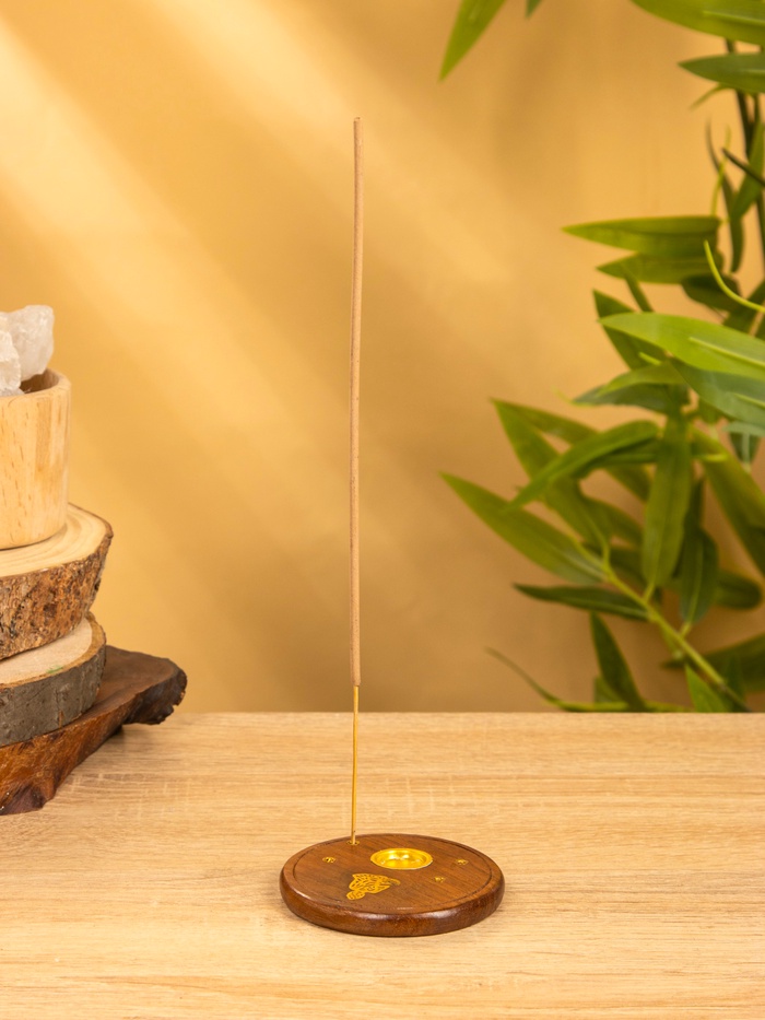 Подставка под благовония «Будда», 7 см, дерево шишам - Фото 1