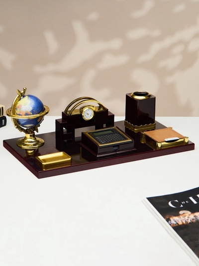 УЦЕНКА Набор настольный 7в1 (блок для бумаги, подставка для печати, карандашница, калькулятор, глобус, визитница с часами)