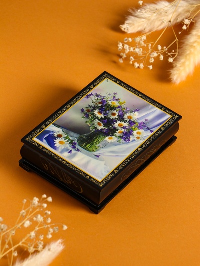 Шкатулка для украшений «Букет с ромашками», 10×14 см, лаковая миниатюра