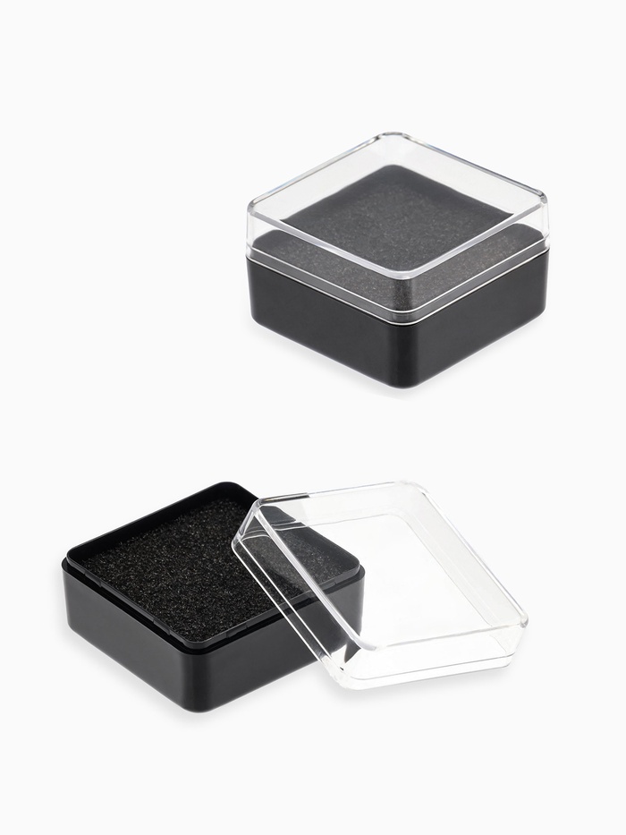 Футляр пластиковый для украшений и значка «Атрибутика», 4.1×4.1×2.4 см, прозрачная с чёрной вставкой - Фото 1