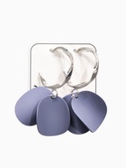 Серьги «Лепесточки на кольце», серые в серебре - Фото 3