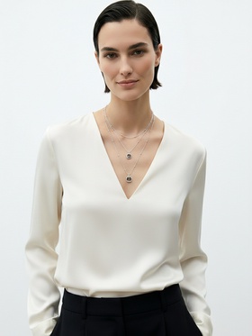 Колье 3 ярусы «Легкий стиль» квадрат, серое в серебре