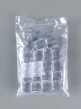 Декор искусственный лёд из пластика «Льдинка», 27 мм, набор 20 шт., 330 г, прозрачный