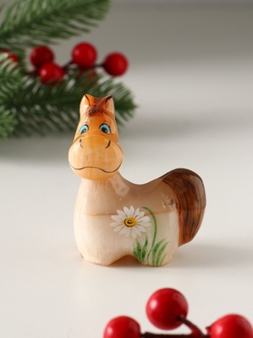 Фигурка «Лошадка довольная» 7×5.5 см, селенит