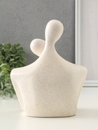 Бюст полистоун «Влюблённые - поцелуй, с золотым сердцем», песочный, 15×9×18.5 см - фото 58054758