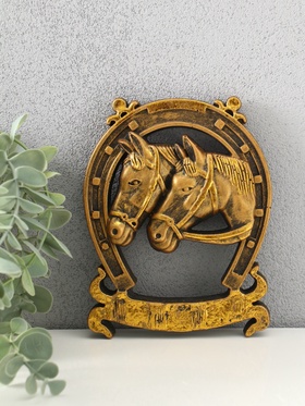 Панно настенное «подкова с лошадками», декор интерьерный, 12×15 см, золото с позолотой