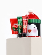 Новогодний подарочный набор косметики: крем для рук, бальзам для губ 2 шт., URAL LAB - фото 118613915 Новогодний подарочный набор косметики: крем для рук, бальзам для губ 2 шт., URAL LAB - фото 118613915