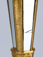 УЦЕНКА Подсвечник полистоун на 1 свечу «Зазеркалье» золото 10.7×10.7×26.4 см - фото 14967131