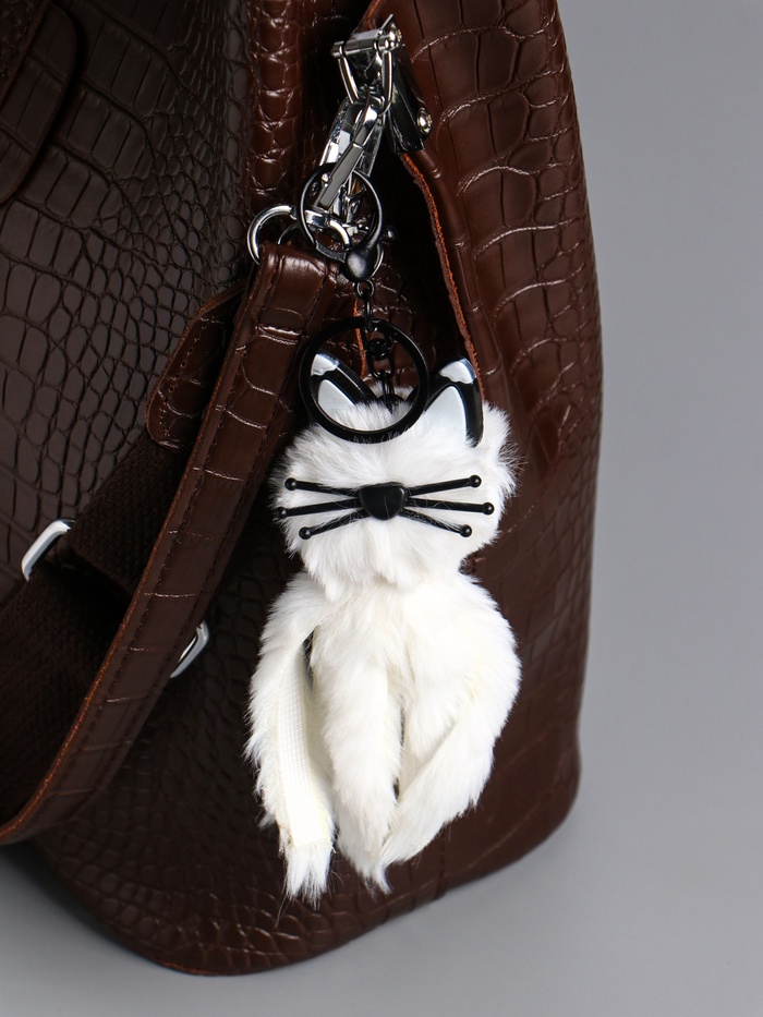 Брелок для ключей на кольце «Пушистик: Белый кот», на сумку, рюкзак, 18×5×5 см - Фото 1