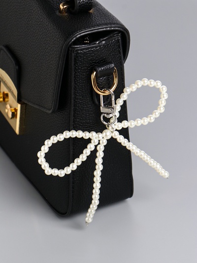 Брелок для ключей на карабине «Жемчужный бант», на сумку, рюкзак, бусины d=0.8 см, 9.5×11×1.6 см