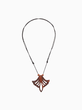 Украшение "Шлейф" дерево соно