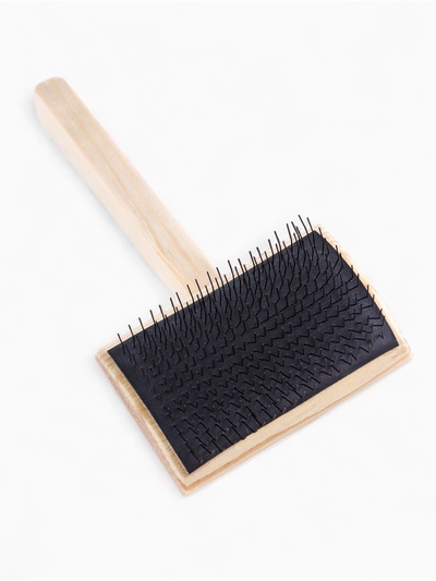 Щетка-пуходёрка деревянная ZOONIK полукруглая, большая, 85×55 см