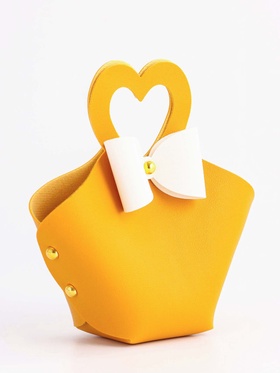 Кожаная подарочная сумочка для бижутерии и сувениров, жёлтая с бантом, 10.5?5?6 см (комплект 20 шт)