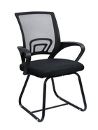 Стул офисный для посетителя, с подлокотниками, на полозьях, сетка, цвет чёрный - Фото 1