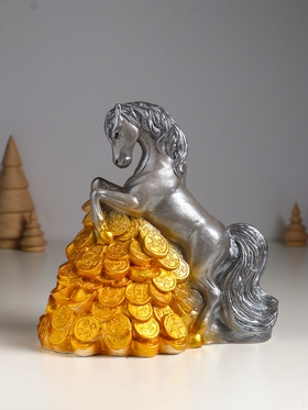 Копилка для денег «Конь на деньгах», гипс, 20×20×13 см, серый