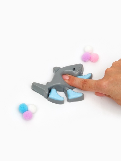 Мялка антистресс «Акула в кроссовках»