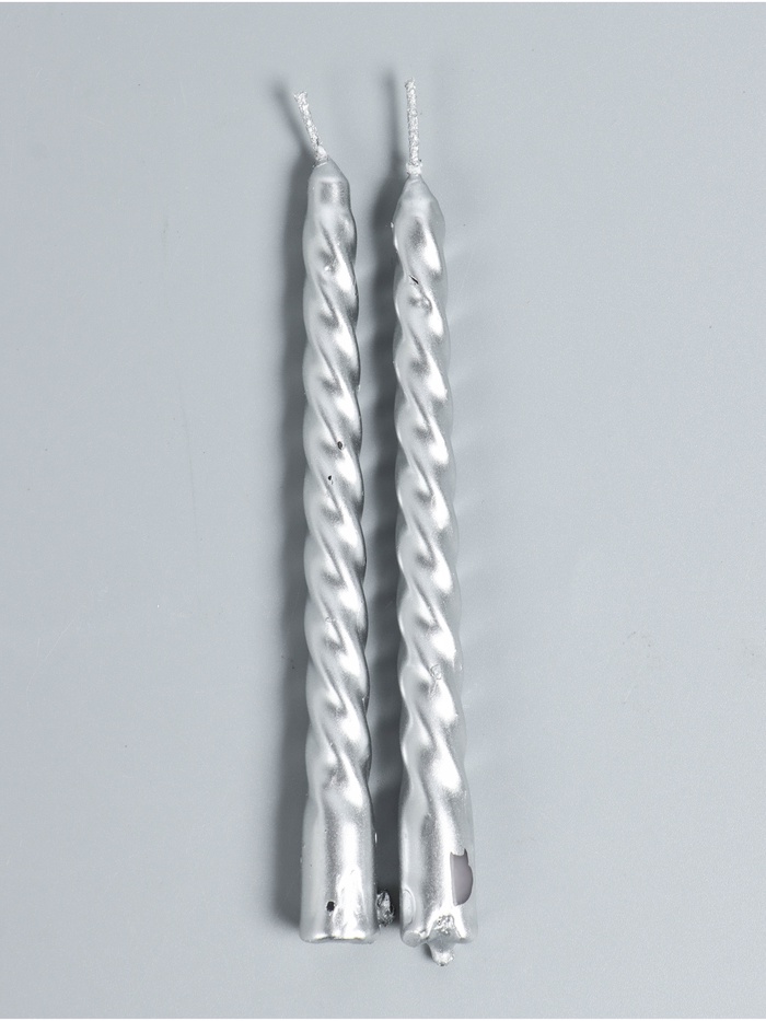 УЦЕНКА Набор свечей витых, 1.5×15 см, 2 шт., серебряный металлик - Фото 1