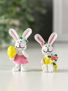 Фигурка полистоун «Белый зайка с яйцом/букетом», 2.2?3?4.2 см, МИКС (комплект 2 шт) - фото 59413029 Фигурка полистоун «Белый зайка с яйцом/букетом», 2.2?3?4.2 см, МИКС (комплект 2 шт) - фото 59413029