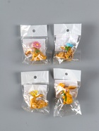 Фигурка полистоун «Заяц с яркой ромашкой», 2.5×3.8×4.4 см, МИКС - фото 118995276