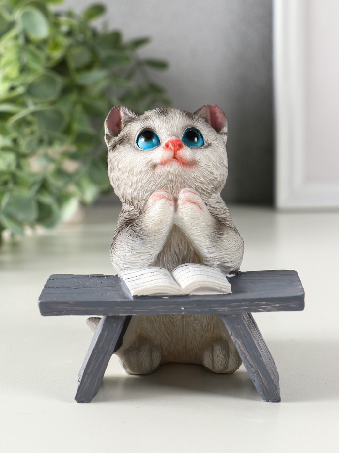 Фигурка полистоун «Котик с книгой за партой», серый, 9×8.5×9.5 см - Фото 1