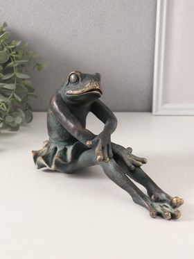 {{photo.Alt || photo.Description || 'УЦЕНКА Сувенир полистоун «Лягушка балерина» с золотой патиной 23×9.7×13.6 см'}}