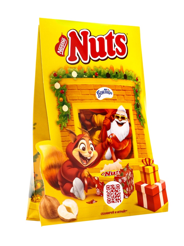 Сладкий новогодний подарок NUTS «Камин», 301 г