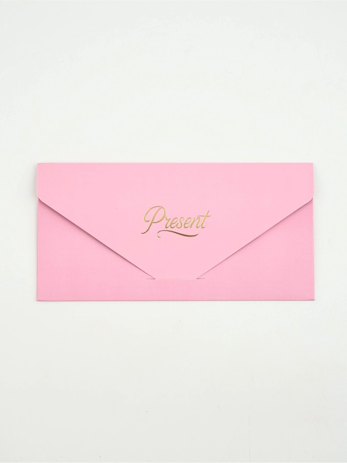 Конверт подарочный «Нежные цветы», софт-тач, тиснение, 19×9 см - Фото 1