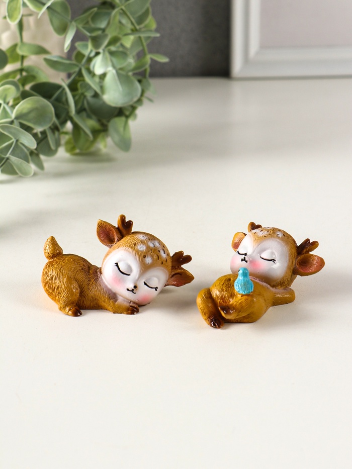 Фигурка полистоун «Милый спящий оленёнок», 7.2×3.3×3.8 см, МИКС - Фото 1