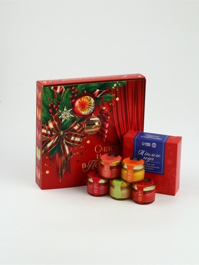 Подарочный набор новогодний «Счастья и тепла в новом году», мёд 5 шт.×30 г, чай 50 г