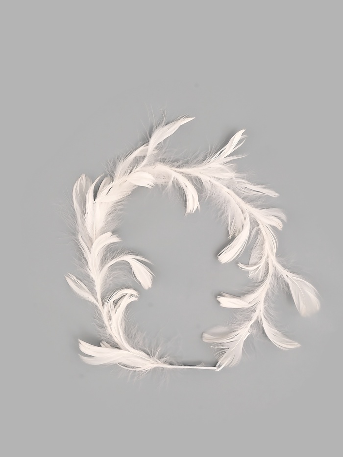 Венок на голову из перьев, белый (комплект 2 шт) - фото 59417823