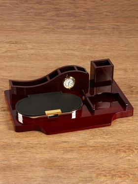 {{photo.Alt || photo.Description || 'УЦЕНКА Набор настольный 4в1 с визитницей, красное дерево'}}