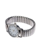 УЦЕНКА Часы наручные женские кварцевые, d корпуса - 3.5 см, d циферблата - 2.8 см, серебро 44070 - Фото 3