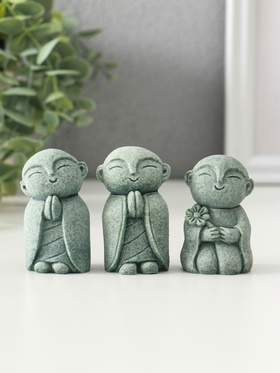 Набор фигурок песчаник «Буддийские монахи», 3 шт., 3.2×3.5×6.2 см