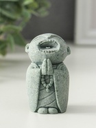 Фигурка песчаник «Маленький монах с чётками - священные писания», 3.3×4×7 см - Фото 1