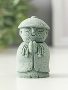 Сувенир песчаник "Маленький монах - молитва" 3,7х3,8х6,7 см (комплект 2 шт) - фото 60173773