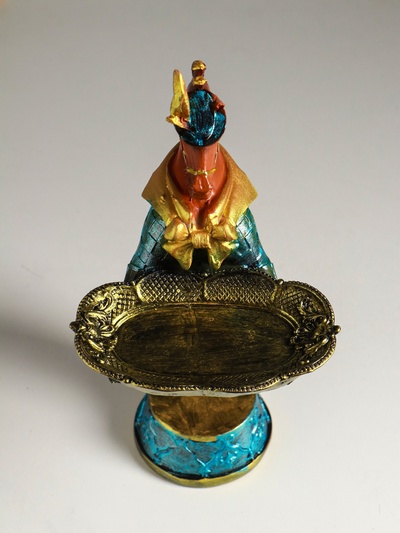 Фигура-подставка для мелочей «Лошадь с подносом», полистоун, 33×20×14 см