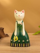 УЦЕНКА Сувенир дерево «Белая кошка в зелёном платье» 9×5×15.5 см 10956434